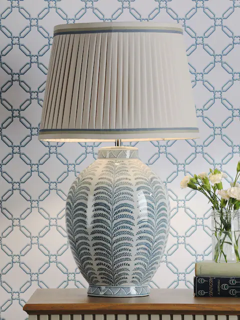 [LA-LGT-008] Table Lamp – Pussy Willow